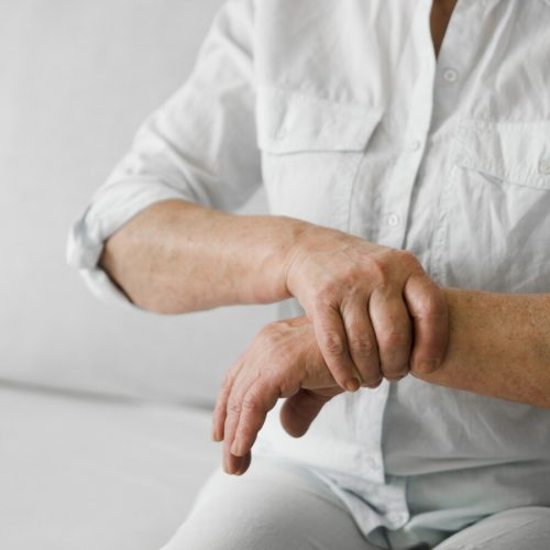 Artrite: causas, sintomas e tratamentos